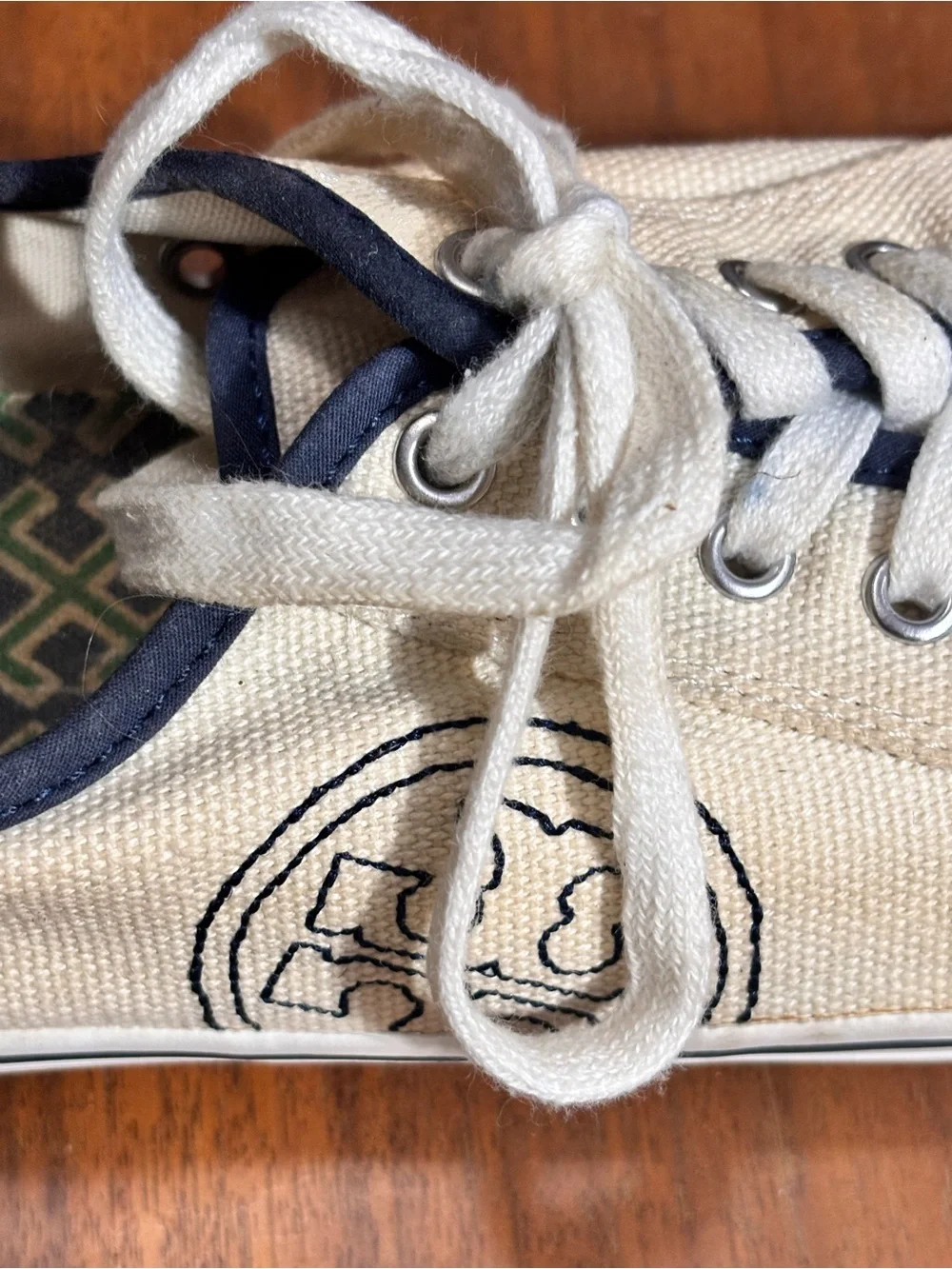 Tory Burch tory burch